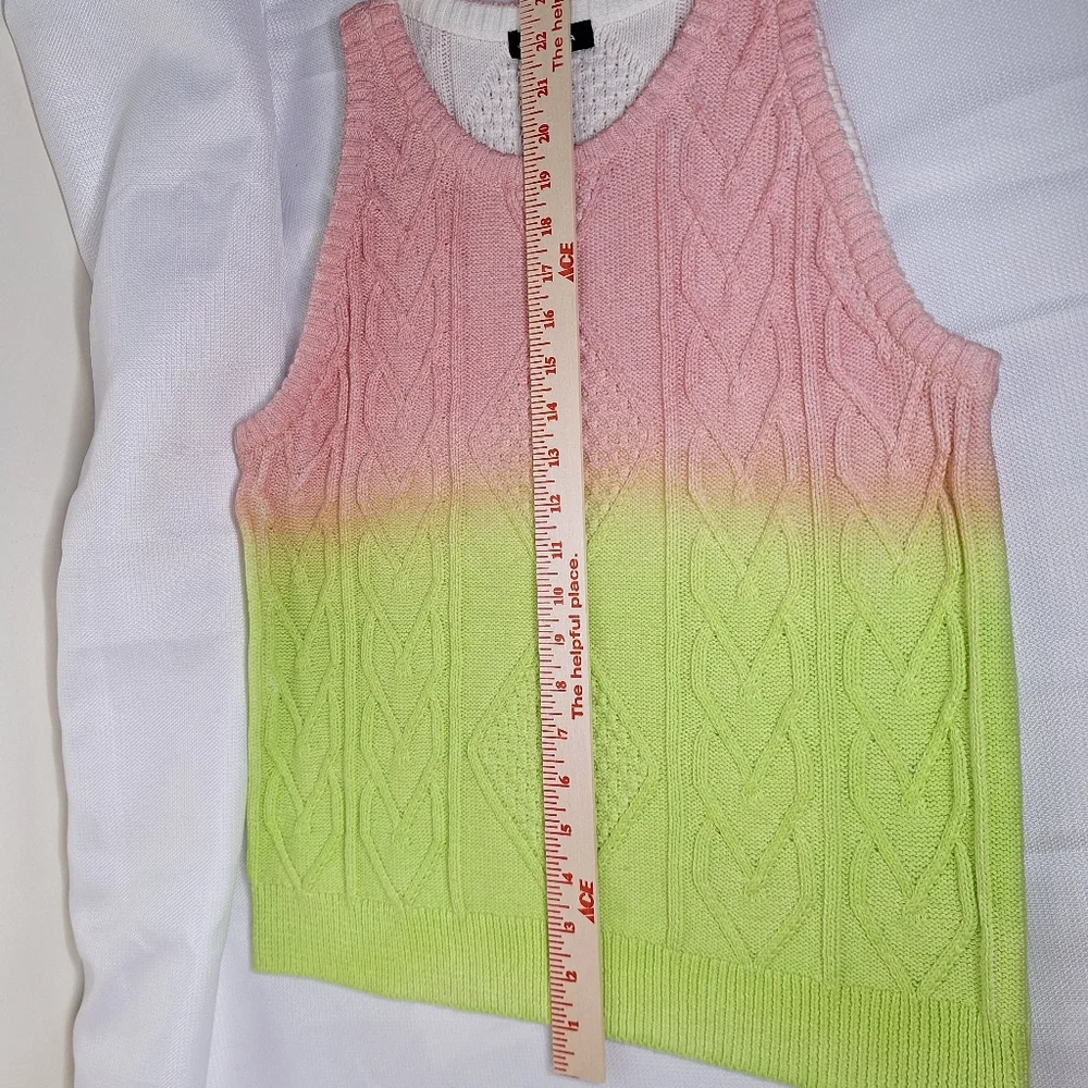 Granola girl, light academia, womens apple green and salmon pink vest. - Picture 4 of 9